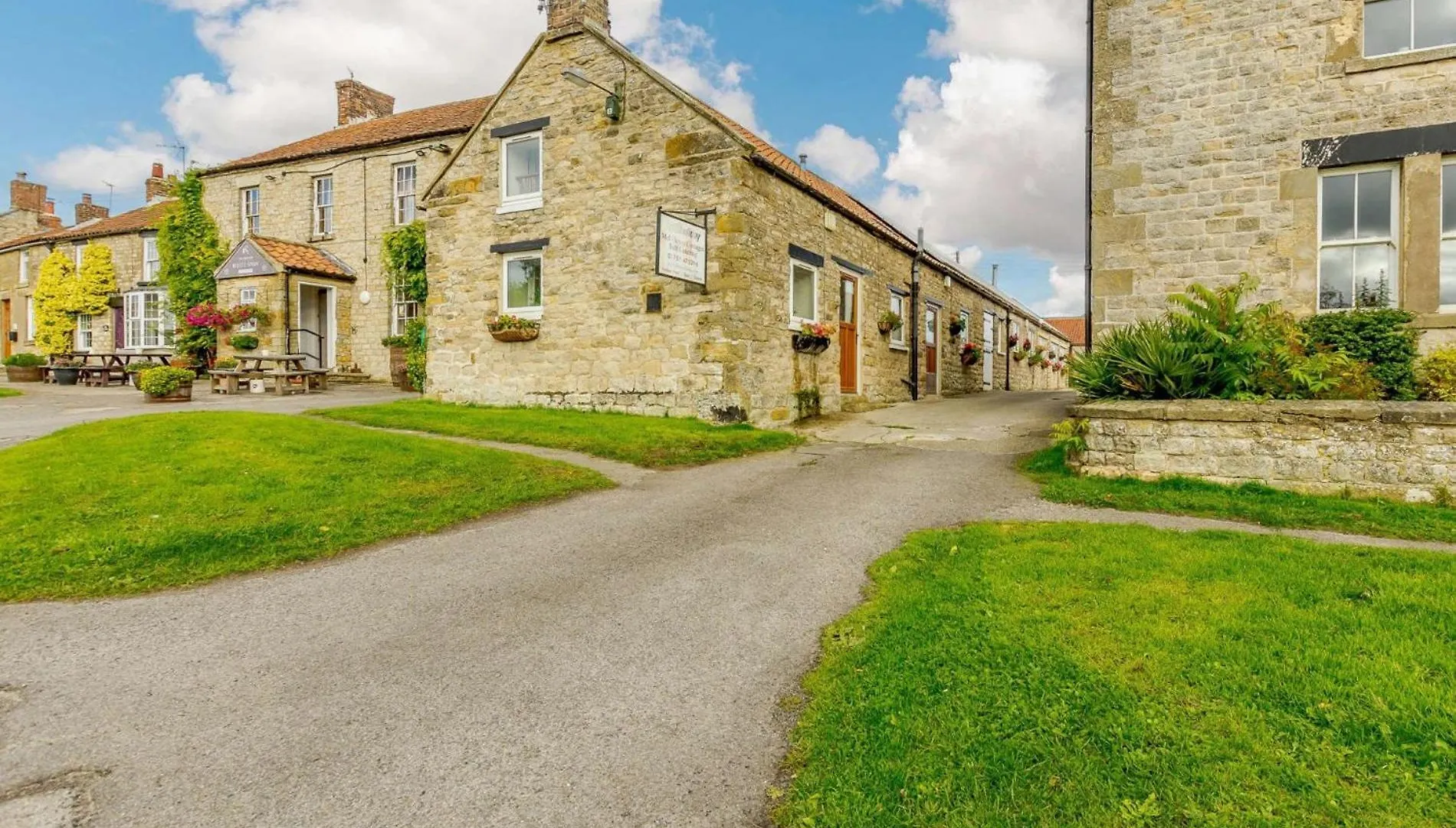 Newton-on-Rawcliffe3 Bed In Pickering 88958别墅
